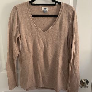 Old Navy tan sweater